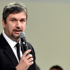 1,2 milliárdot kell visszafizetnie a Kliknek